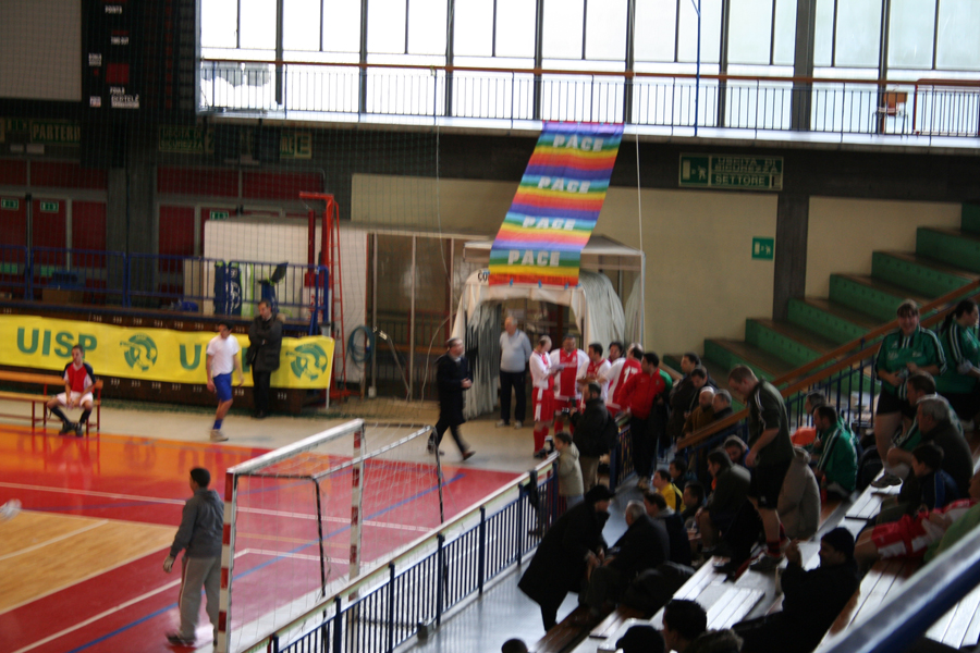 album/MondialiAntirazzismoDicembre2007/IMG_5223.jpg