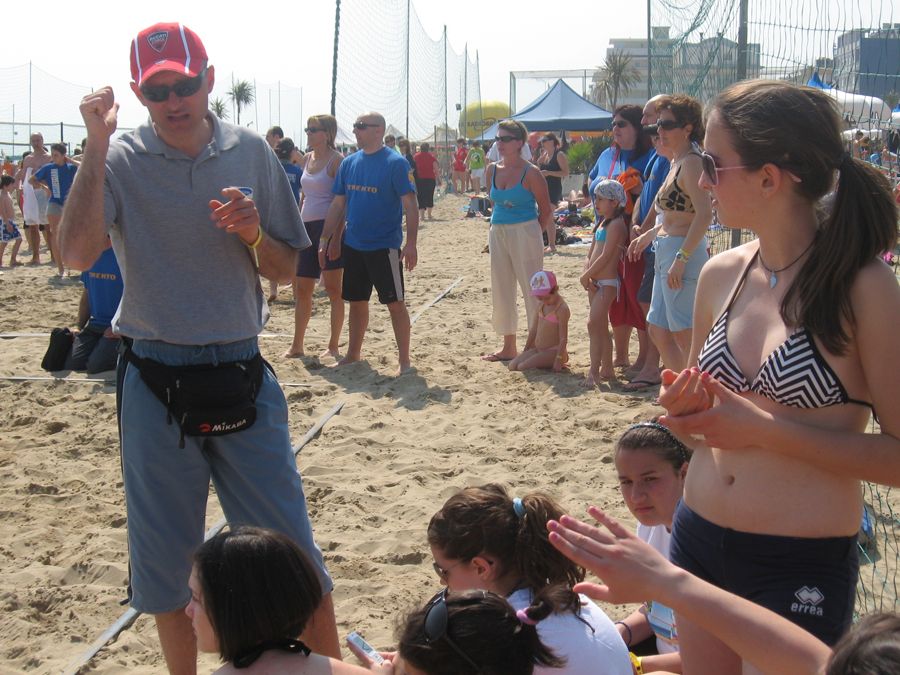 album/YoungVolley_30Apr-3Maggio2009/apr09-280.jpg