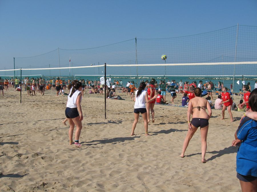 album/YoungVolley_30Apr-3Maggio2009/apr09-371.jpg