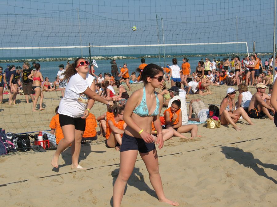 album/YoungVolley_30Apr-3Maggio2009/apr09-450.jpg