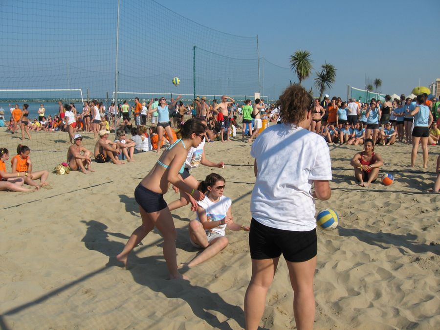 album/YoungVolley_30Apr-3Maggio2009/apr09-463.jpg