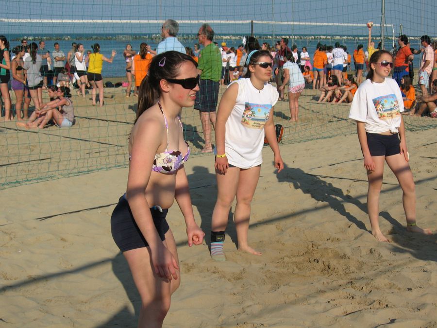 album/YoungVolley_30Apr-3Maggio2009/apr09-487.jpg