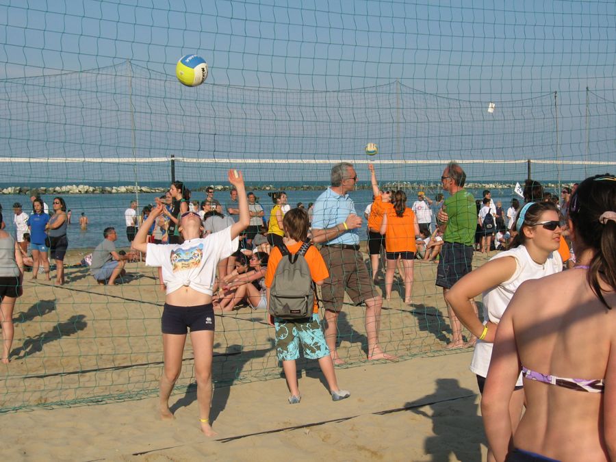 album/YoungVolley_30Apr-3Maggio2009/apr09-492.jpg